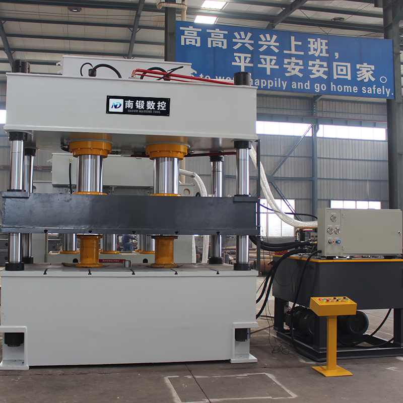 新能源電池殼熱壓成型油壓機(jī) 玻璃鋼成型熱壓機(jī) 滕州