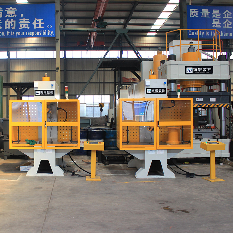 100T單臂油壓機(jī)，帶PLC防護(hù)罩C形油壓機(jī)