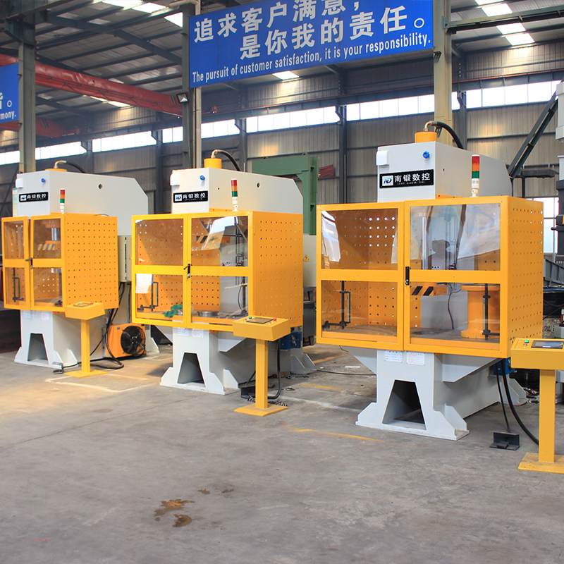 100T單臂油壓機(jī)，帶PLC防護(hù)罩C形油壓機(jī)
